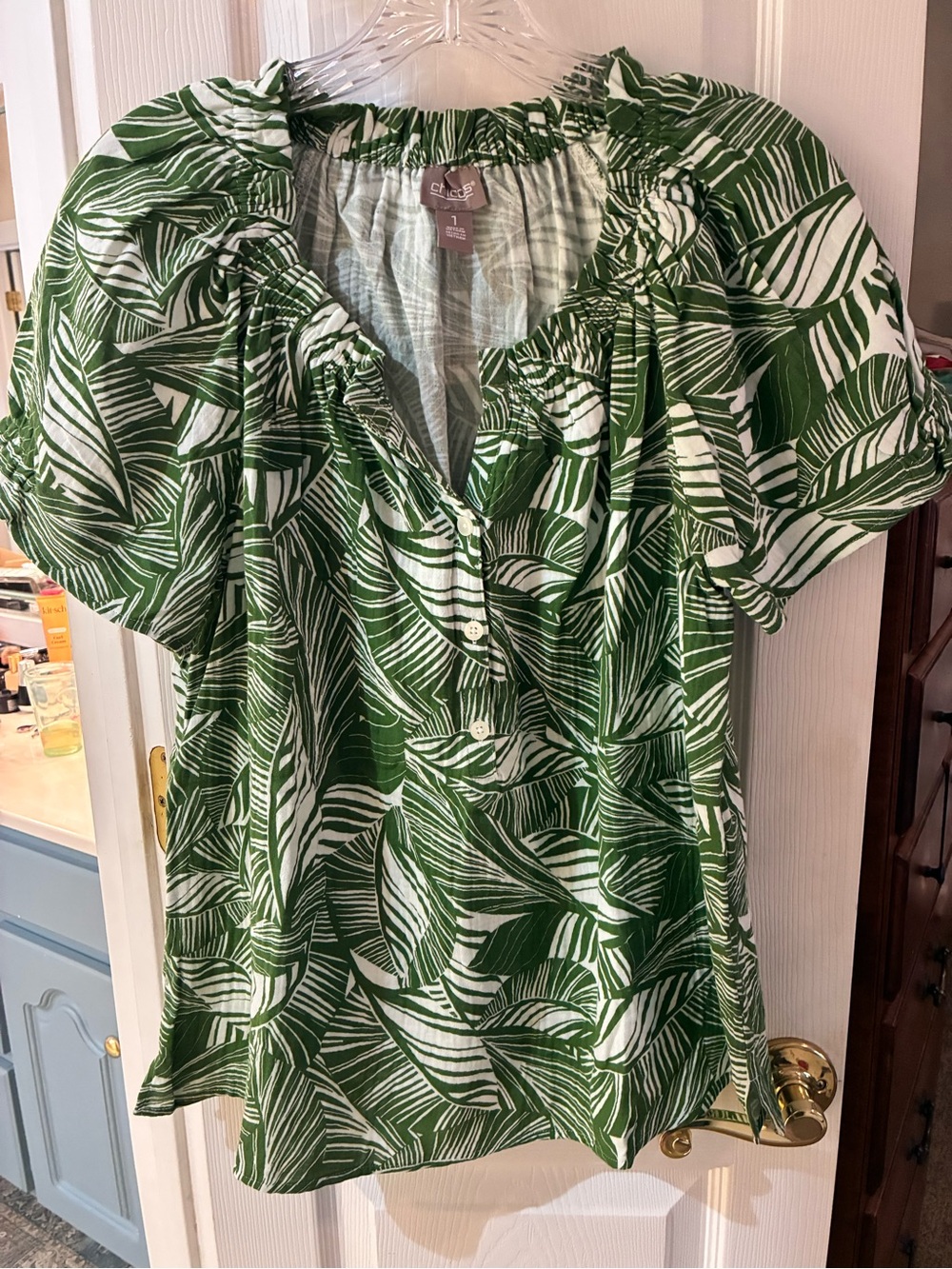 Chicos Green Palm-Print Cotton Gauze Peasant Top SZ 1/M NEW
